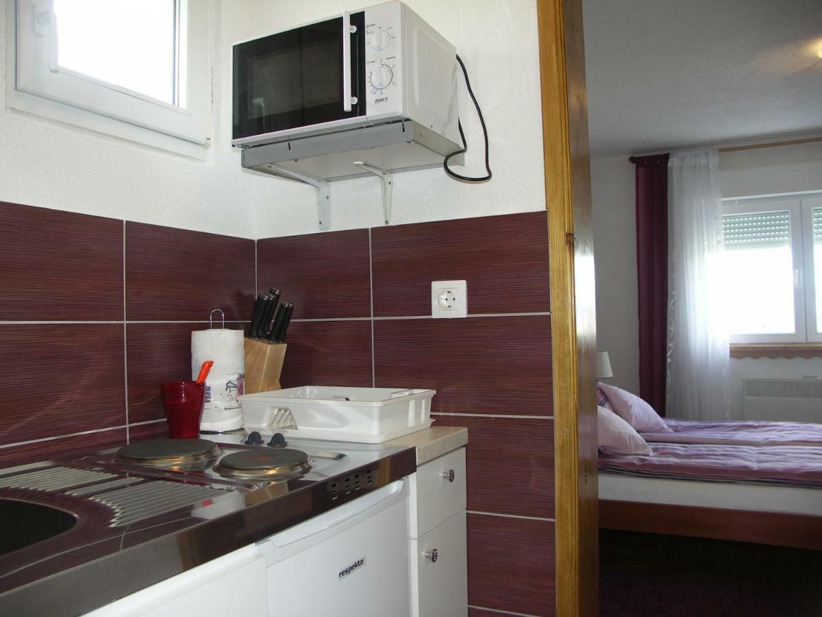 Apartments Zegarac House 코레니카 외부 사진